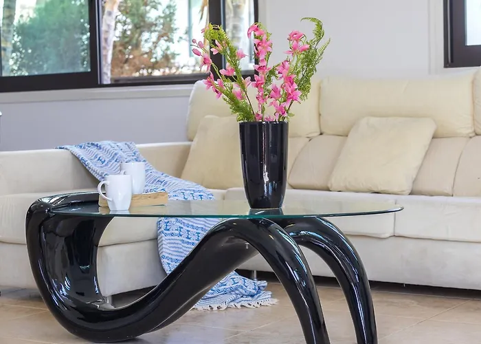 Konnos Blue Villa Protaras