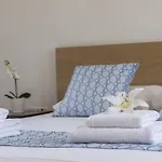 Konnos Blue Villa *