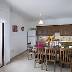 Konnos Blue Villa *
