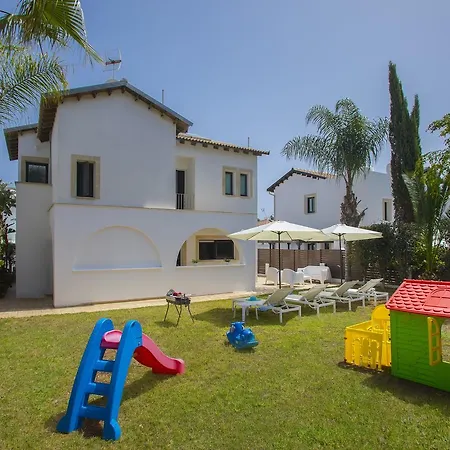 Konnos Blue Villa