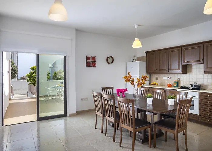 Konnos Blue Protaras