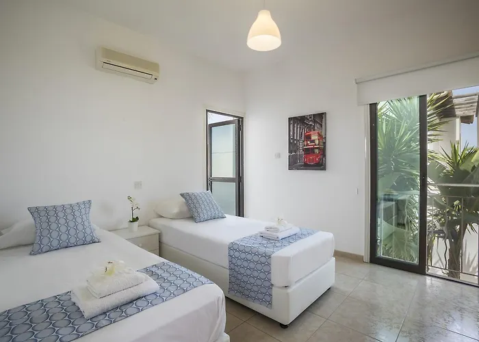 Konnos Blue Protaras