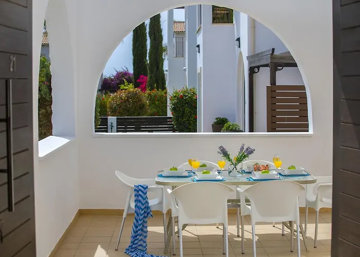 Konnos Blue Villa Protaras