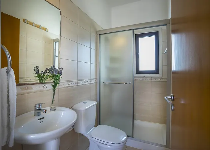 Konnos Blue Villa Protaras